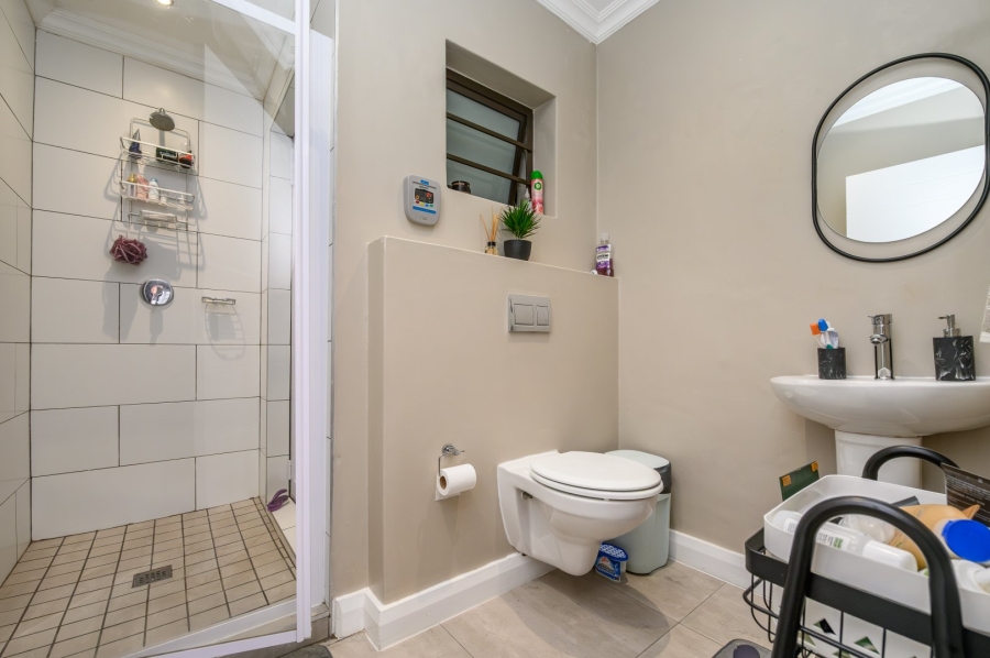 2 Bedroom Property for Sale in Kabega Park Eastern Cape